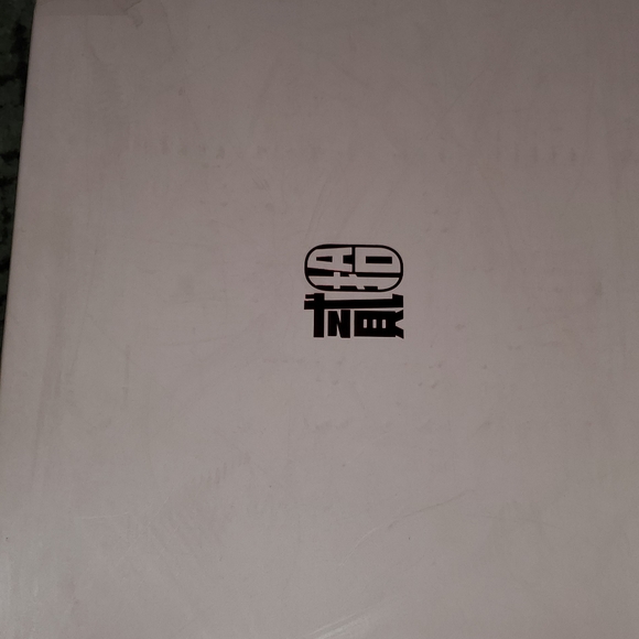 Jordan's 12 size 12 Chinese New Olney worn once $3 - Picture 5 of 10